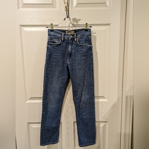 Zara Blue Jeans - Picture 1 of 3